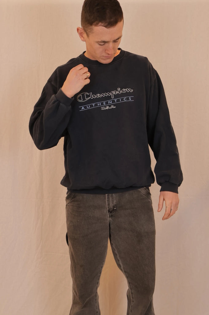 Champion Sweatshirt (XL)